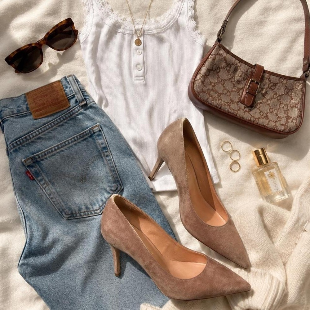 42 Gold Suede Stiletto Pumps